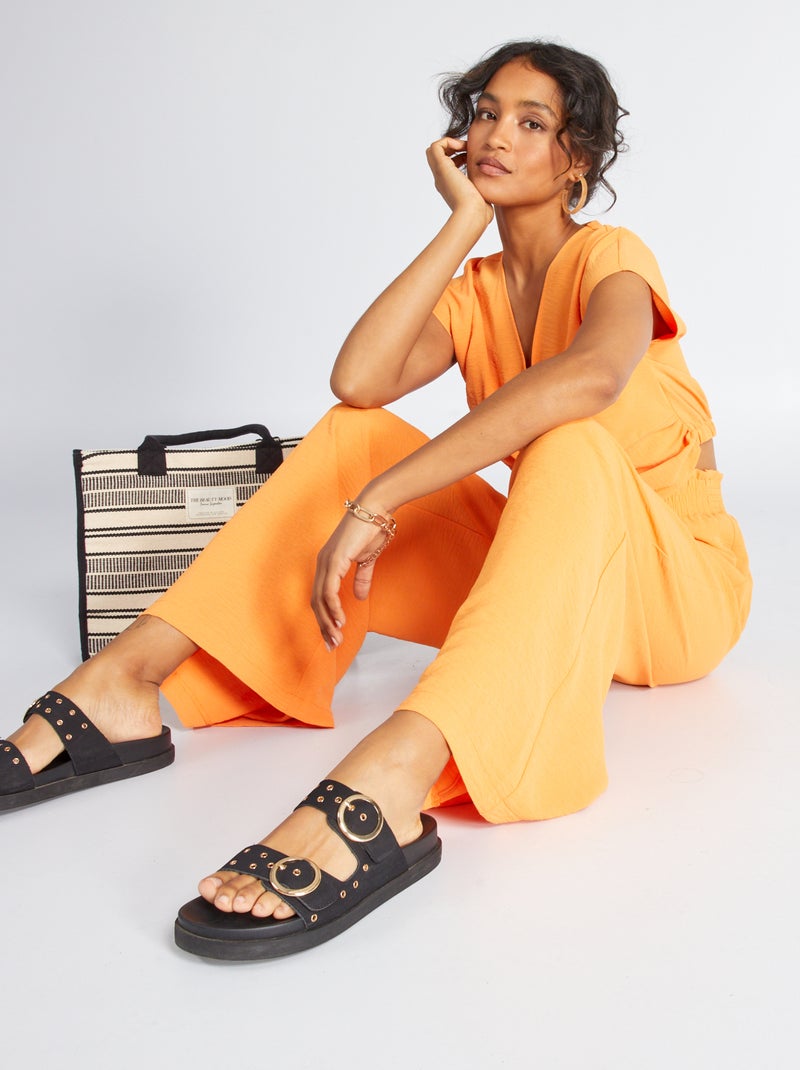 Blusa acetinada crop top LARANJA - Kiabi