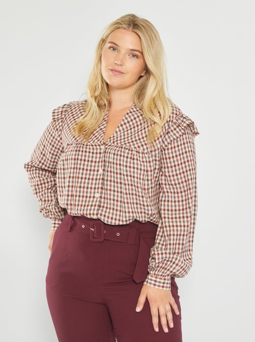 Blusa aos quadrados e ombros com folhos - Kiabi