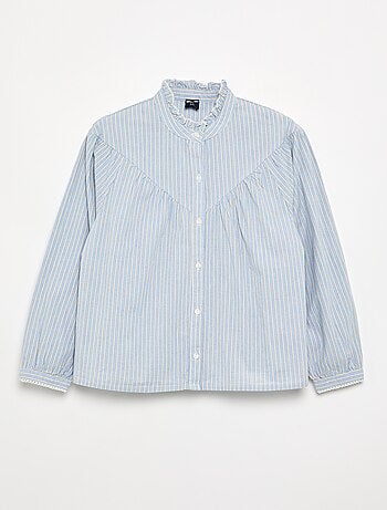 Blusa às riscas com gola fantasia