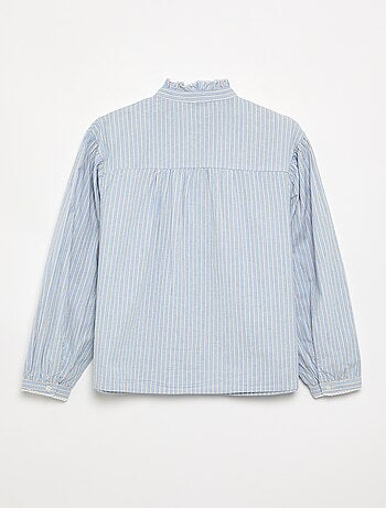 Blusa às riscas com gola fantasia