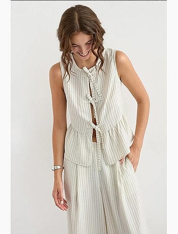 Blusa às riscas com gola redonda e sem mangas hiccup