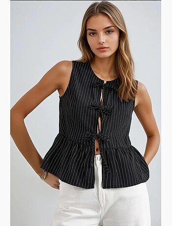 Blusa às riscas com gola redonda e sem mangas