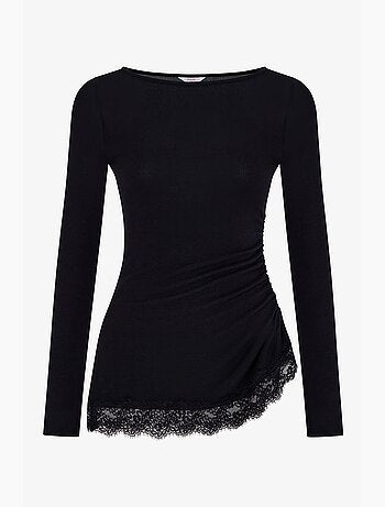 Blusa assimétrica com detalhe em renda e manga comprida penti