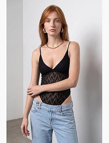 Blusa body de renda sem mangas dilvin