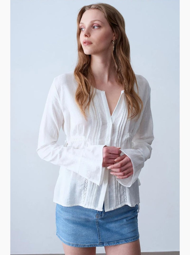 Blusa bordada decote em v tecida dilvin Branco - Kiabi