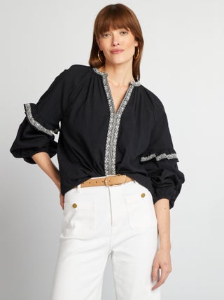 Blusa bordada