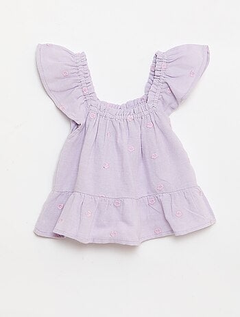 Blusa bordada sem mangas