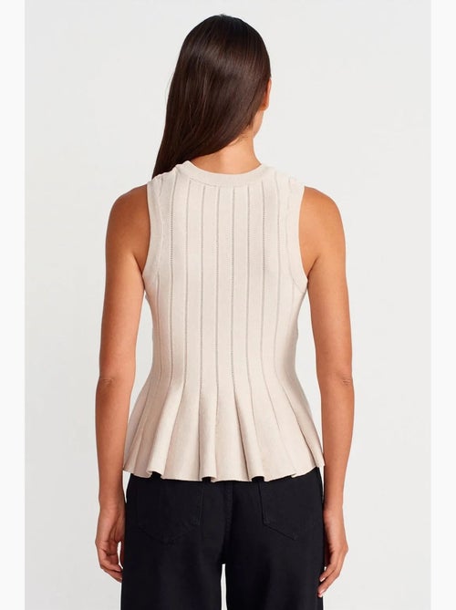 Blusa canelada sem mangas com folho dilvin - Kiabi Blusa canelada sem mangas com folho dilvin - Kiabi