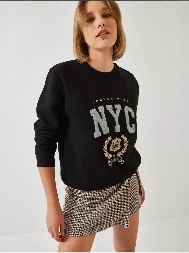 Blusa com bordado escovado e três fios lucci Preto - Kiabi