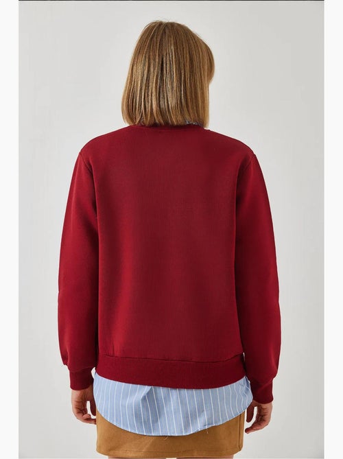 Blusa com bordado escovado e três fios lucci - Kiabi