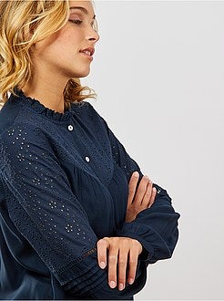Blusa com bordado inglês - Kiabi
