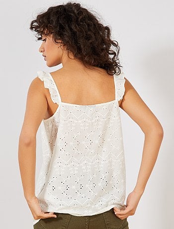 Blusa com bordado inglês - Kiabi