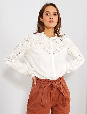 Blusa com bordado inglês - Kiabi