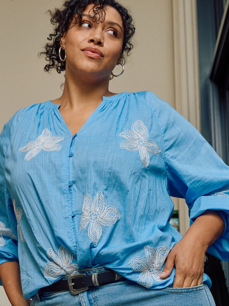 Blusa com bordados Azul - Kiabi