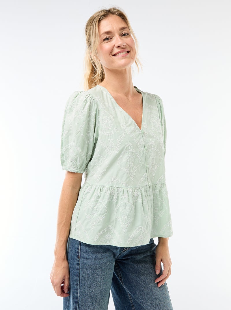 Blusa com bordados e base com folho Verde - Kiabi