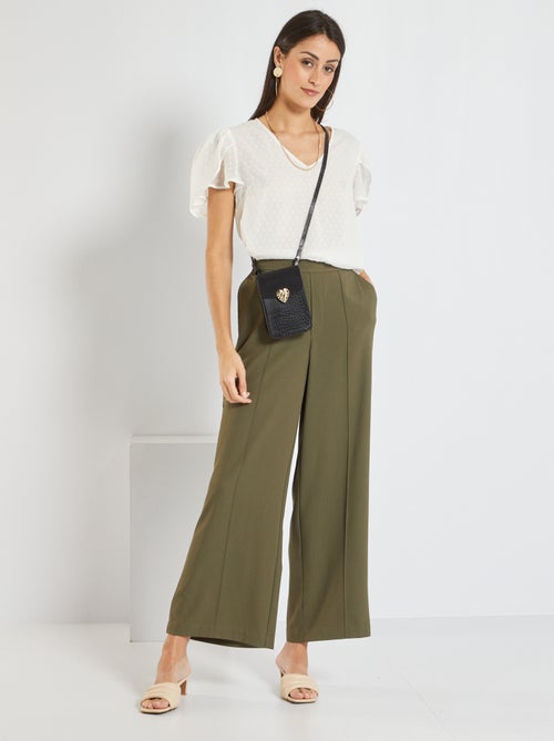 Blusa com decote em bico a ponto cheio - Kiabi