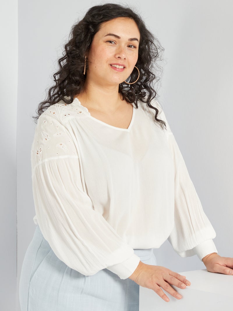 Blusa com decote em V Branco - Kiabi