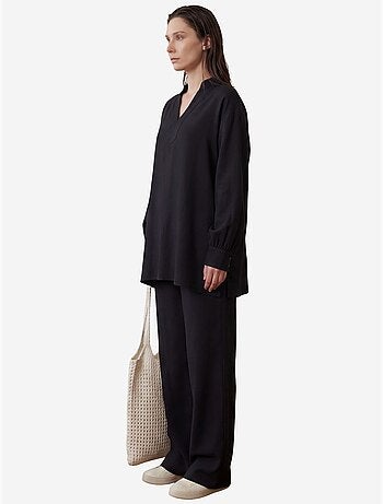 Blusa com decote em v e calças de perna larga em musselina conjunto de duas peças my fashion