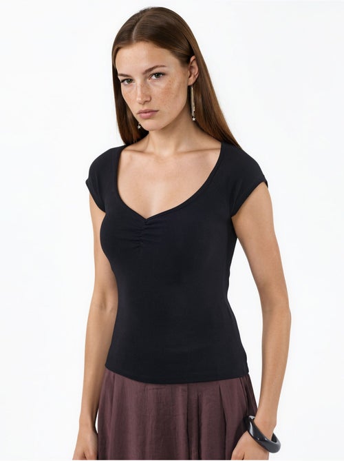 Blusa com decote em v e mangas curtas com drapeado busem - Kiabi