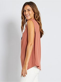 Blusa com decote em V - Kiabi