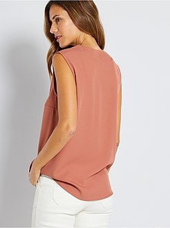 Blusa com decote em V - Kiabi