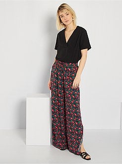 Blusa com decote grande - Kiabi