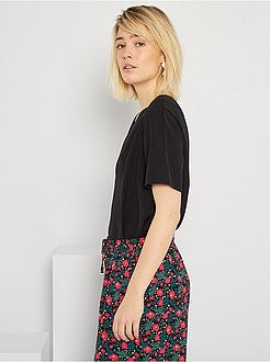 Blusa com decote grande - Kiabi