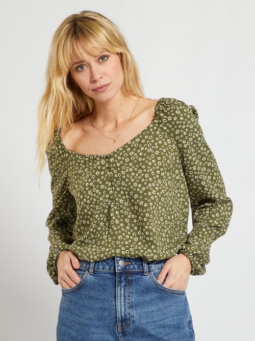 Blusa com decote quadrado - Kiabi