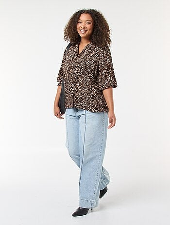 Blusa com estampa de leopardo 'Only Carmakoma'