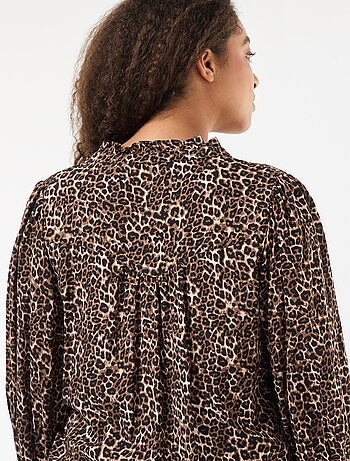 Blusa com estampa de leopardo 'Only Carmakoma'