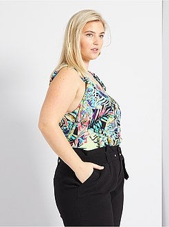 Blusa com estampado e folhos - Kiabi