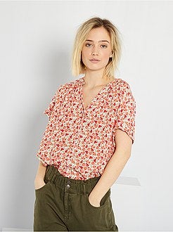 Blusa com estampado 'flores' - Kiabi