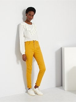 Blusa com folhos - Kiabi