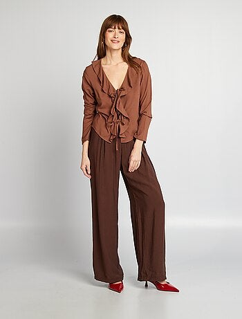 Blusa com folhos para atar