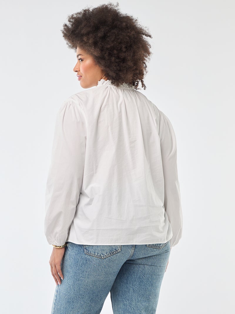 Blusa com gola alta com folhos Branco - Kiabi