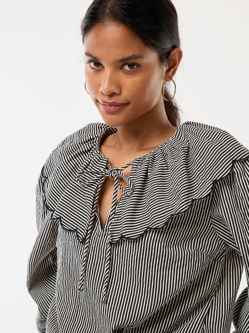 Blusa com gola claudine larga Azul - Kiabi