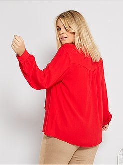 Blusa com gola com laço - Kiabi