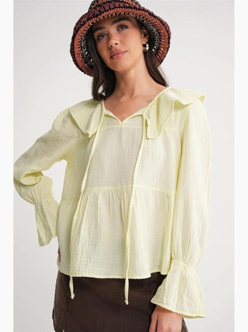 Blusa com gola de xale, folhos e laço mixray - Kiabi