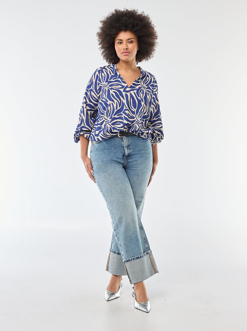 Blusa com Gola em V e Estampa All-Over Azul - Kiabi