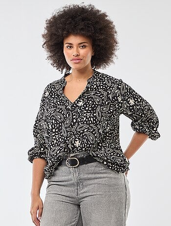 Blusa com Gola em V e Estampa All-Over