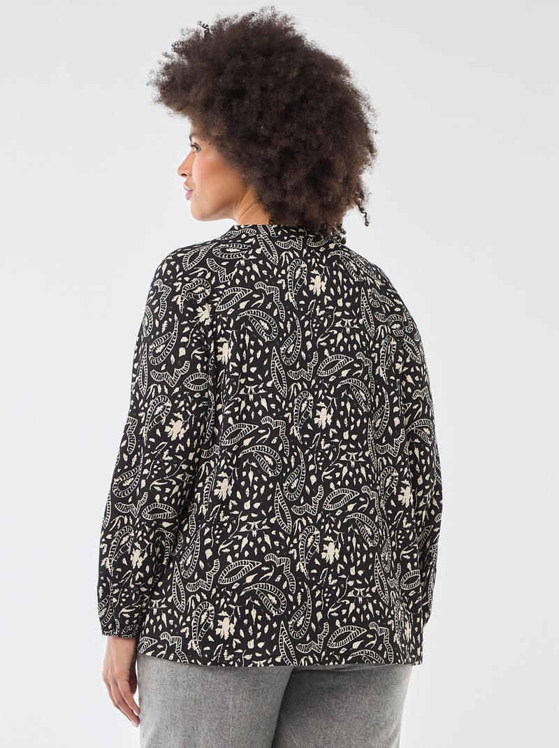 Blusa com Gola em V e Estampa All-Over Preto - Kiabi