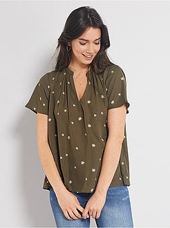 Blusa com gola mao - Kiabi