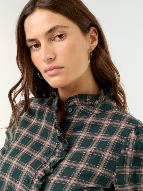 Blusa com gola subida e folhos - Kiabi
