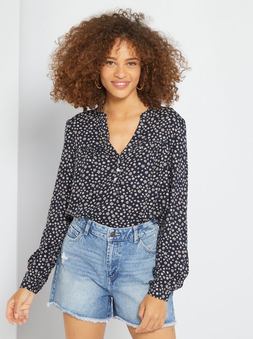 Blusa com gola tunisina - Kiabi