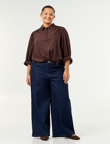 Blusa com mangas balão