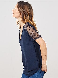 Blusa com mangas e parte de trás em renda - Kiabi