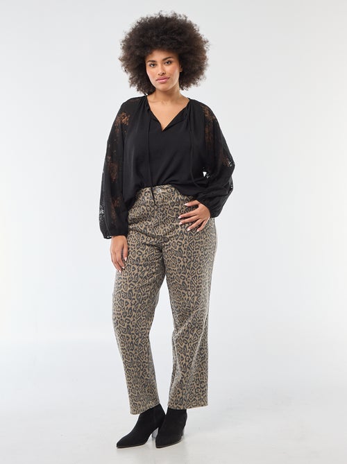 Blusa com mangas em renda e laço no decote - Kiabi