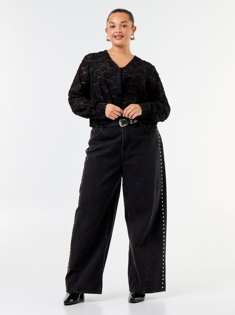 Blusa com plumetis Preto - Kiabi