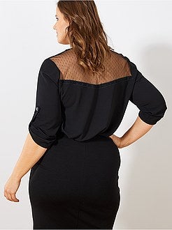 Blusa com pormenor rendilhado a ponto cheio - Kiabi