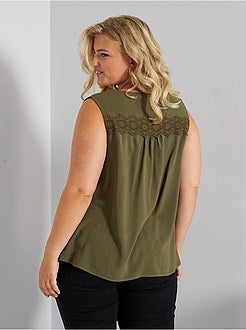 Blusa com renda atrás - Kiabi